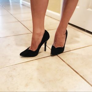 Beatiful black heels pre-owned
